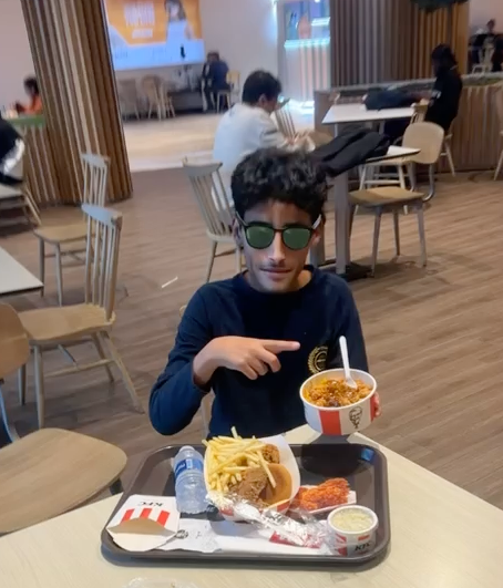 Omar during a casual moment